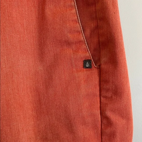 Volcom Rust Shorts 33 - Picture 4 of 12